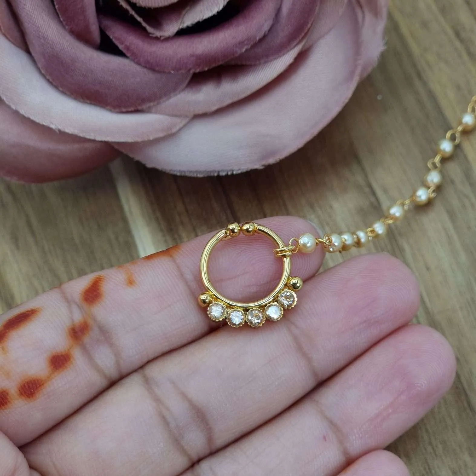 1.7cm Amruta Antique Gold Nose Ring