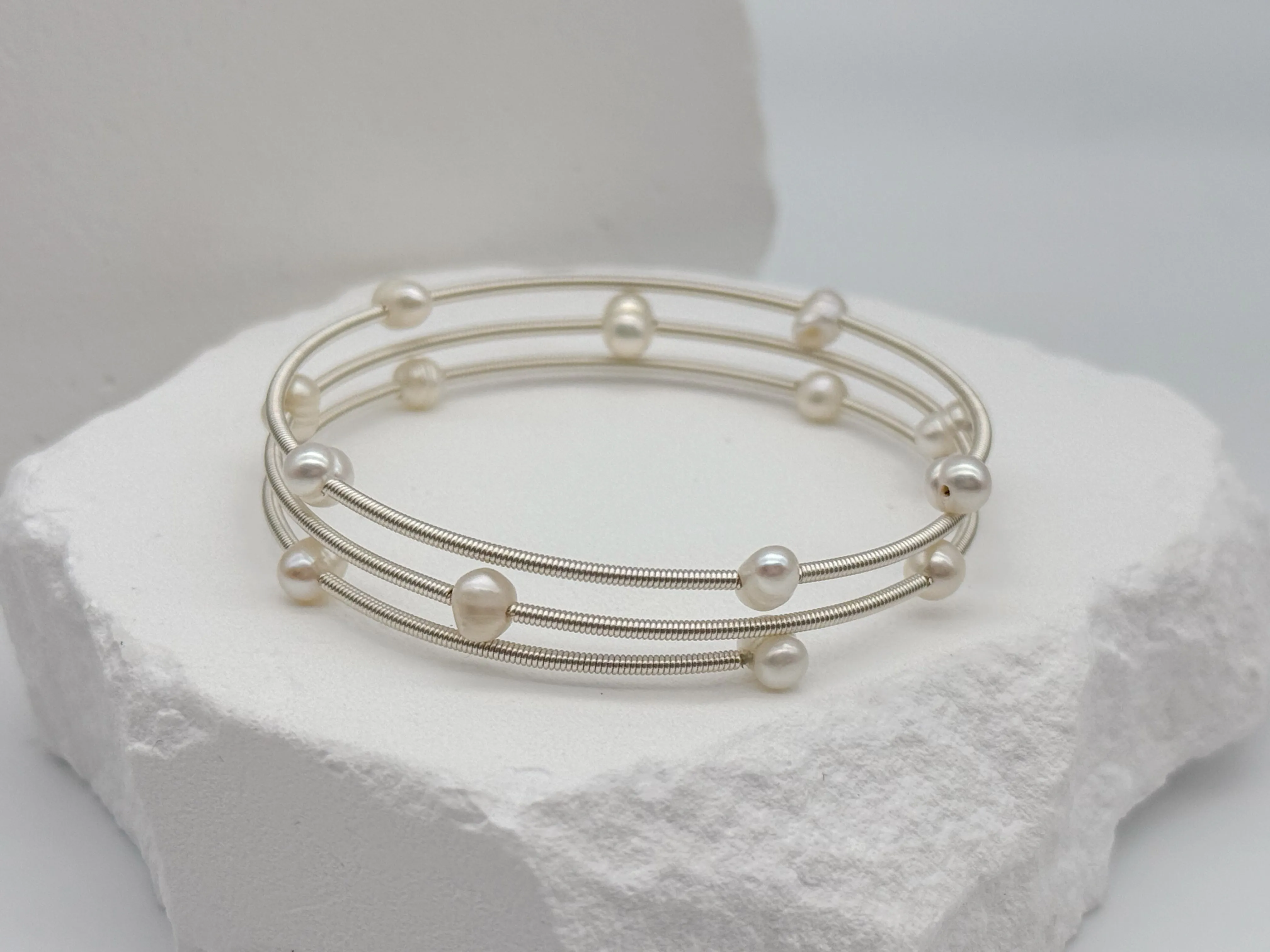4-5mm White Freshwater Pearl Bangle
