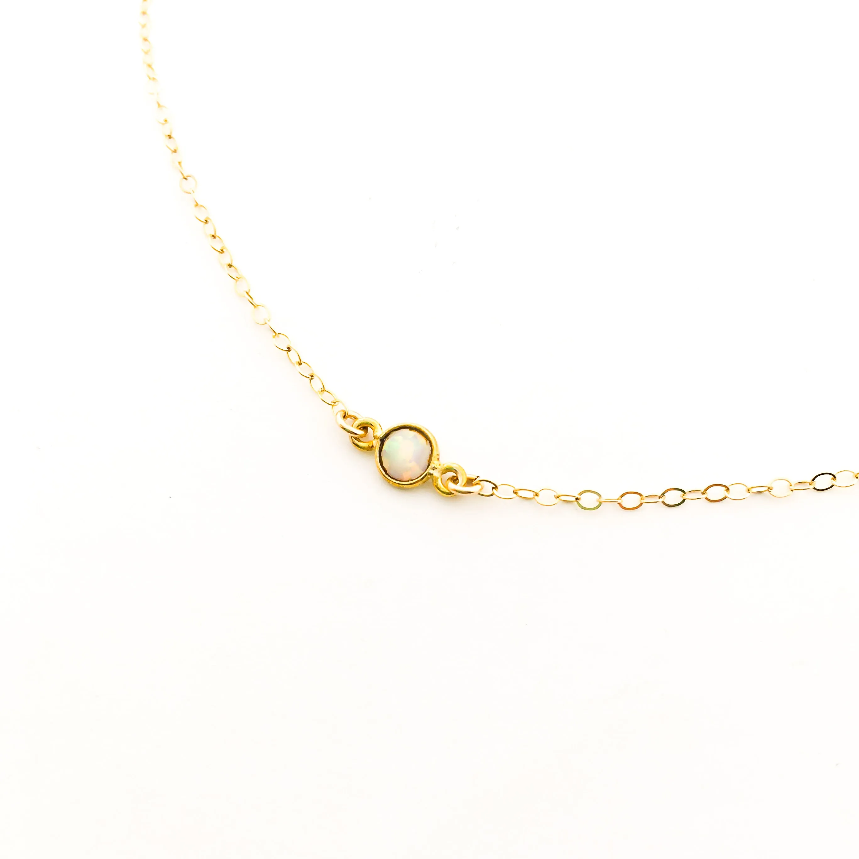 Aurora Held Opal Necklace | Gold