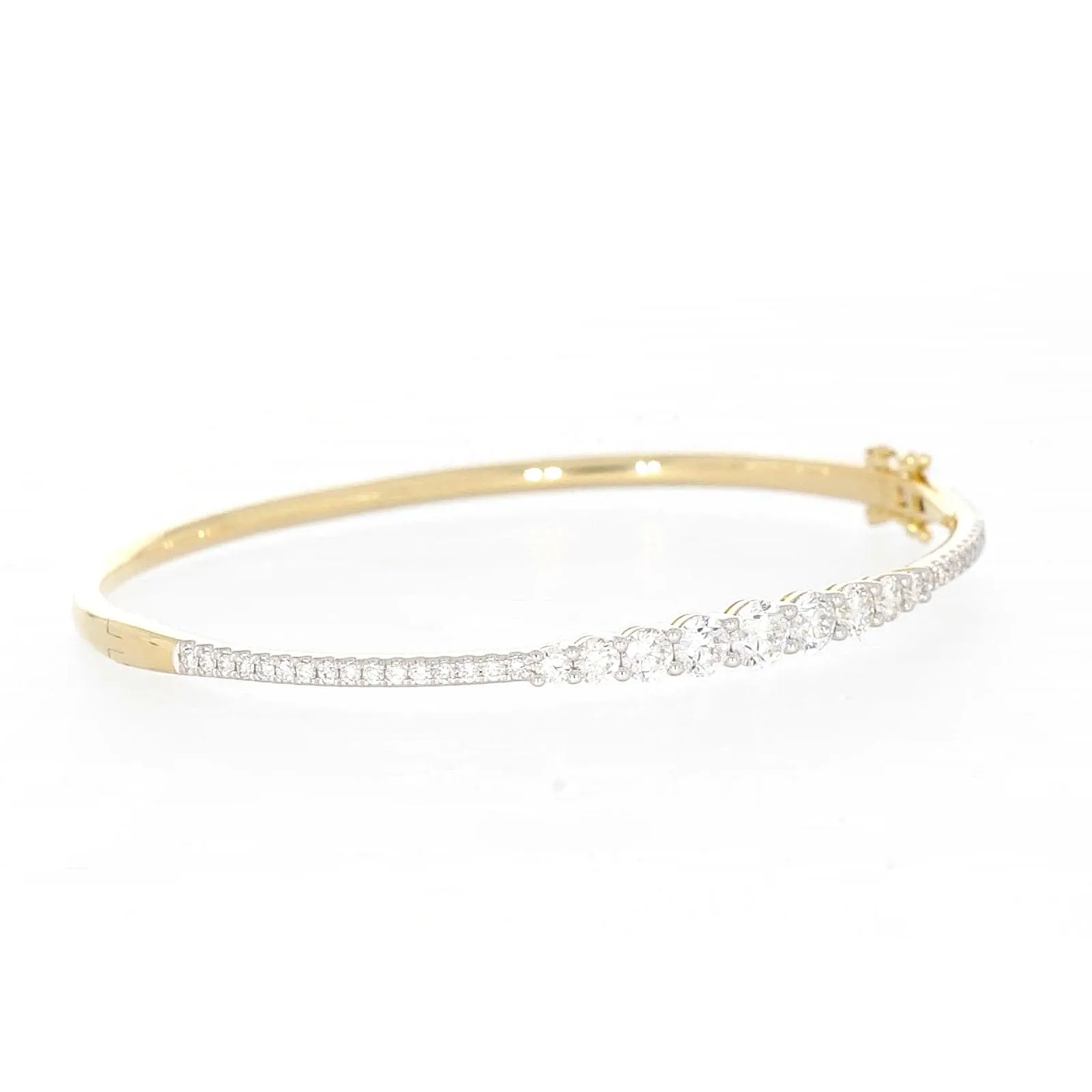 Celebration 9ct Yellow Gold Round Brilliant Cut 2 Carat tw of Lab Grown Diamonds Bangle