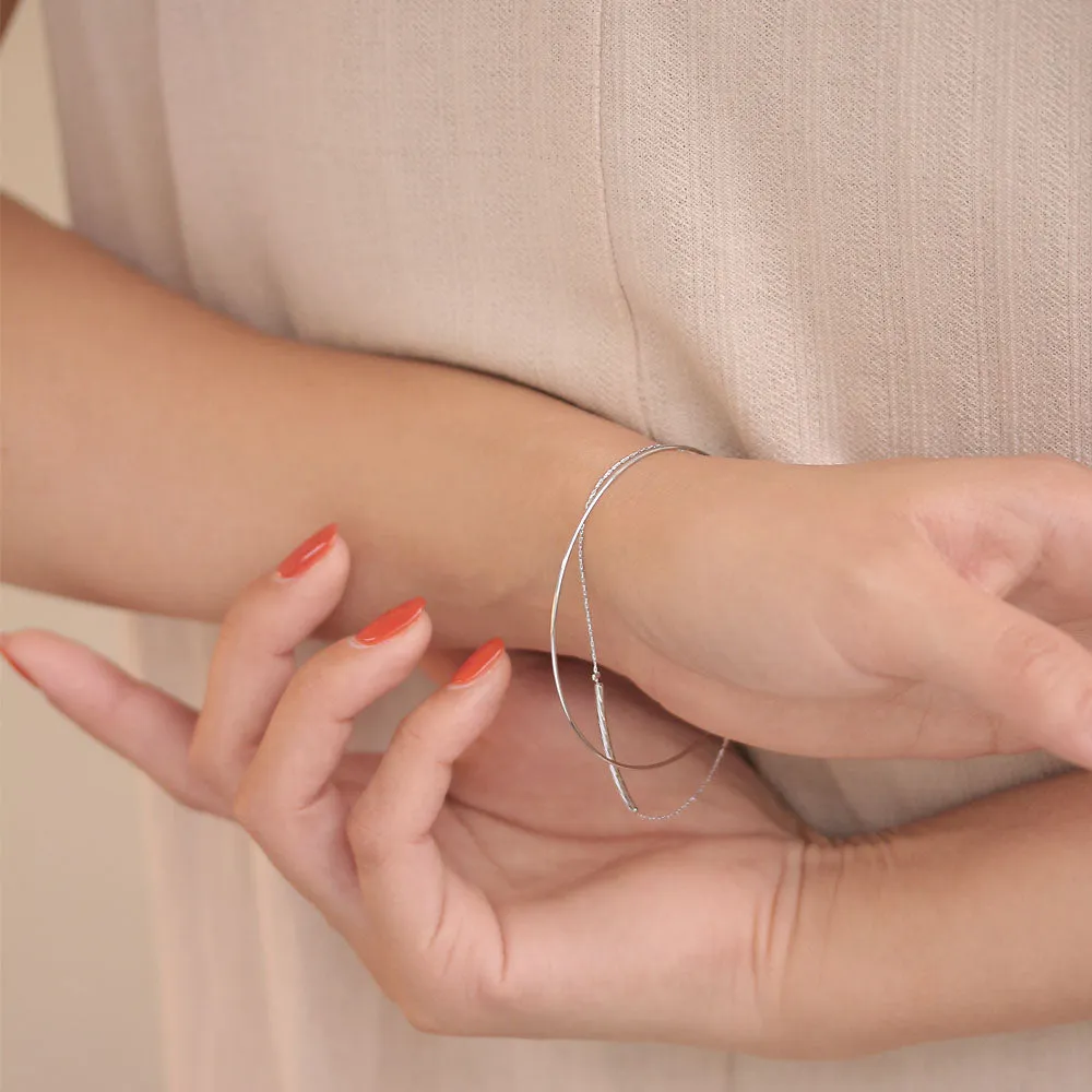 Chain Detail Narrow Bangle