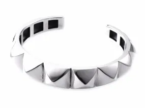 Fade Stud Bangle