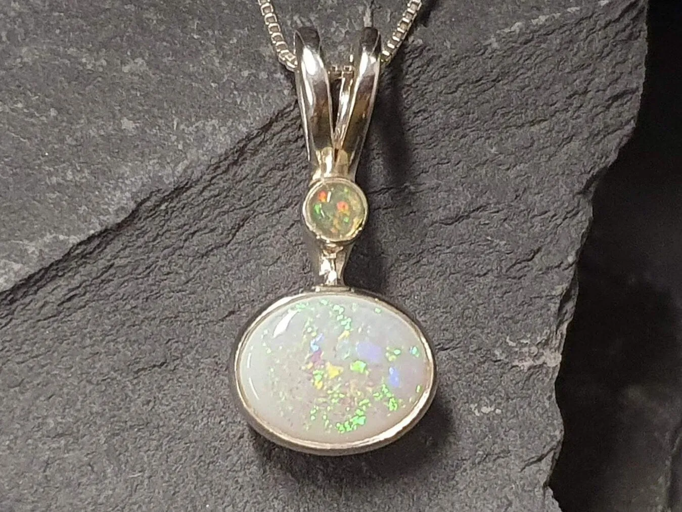 Fire Opal Necklace - Natural Opal Necklace - Oval Vintage Pendant