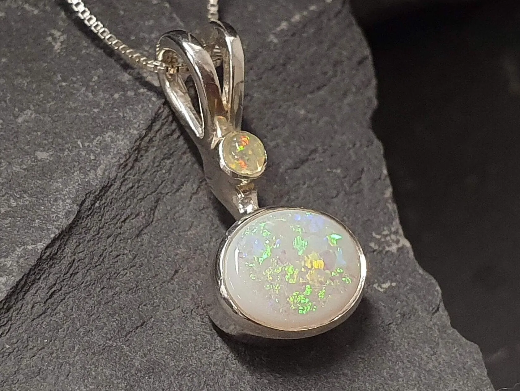 Fire Opal Necklace - Natural Opal Necklace - Oval Vintage Pendant
