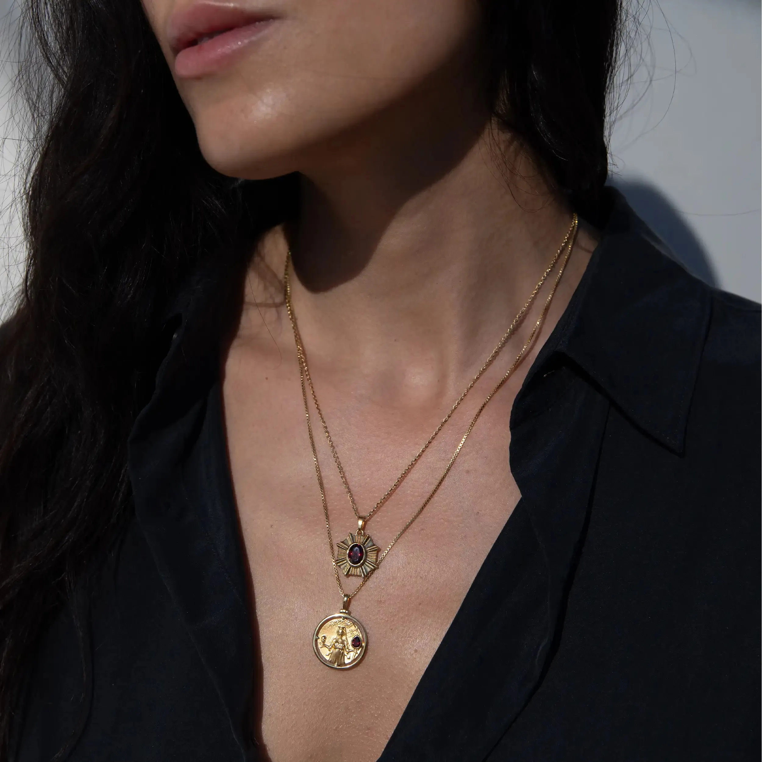 Garnet Aura Necklace Set
