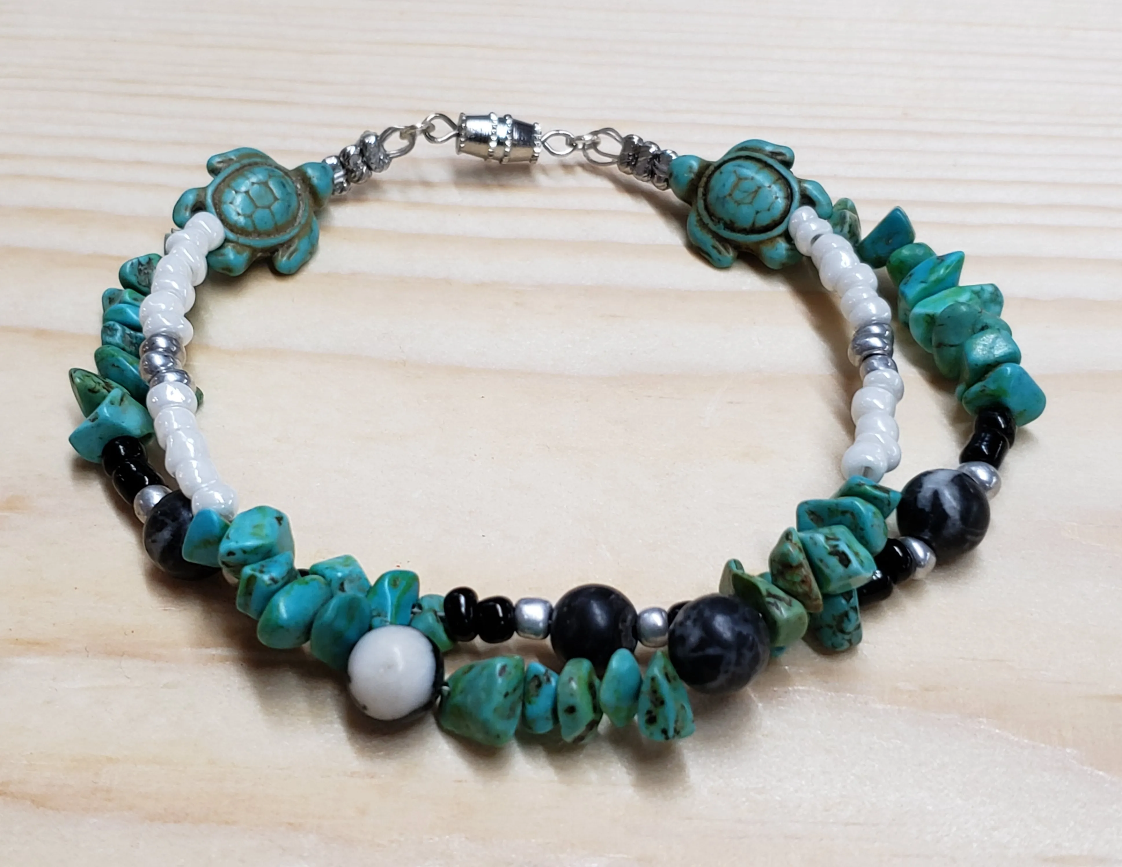 Glass & Howlite Bead Anklet with Turtle Focals and Screw Clasp