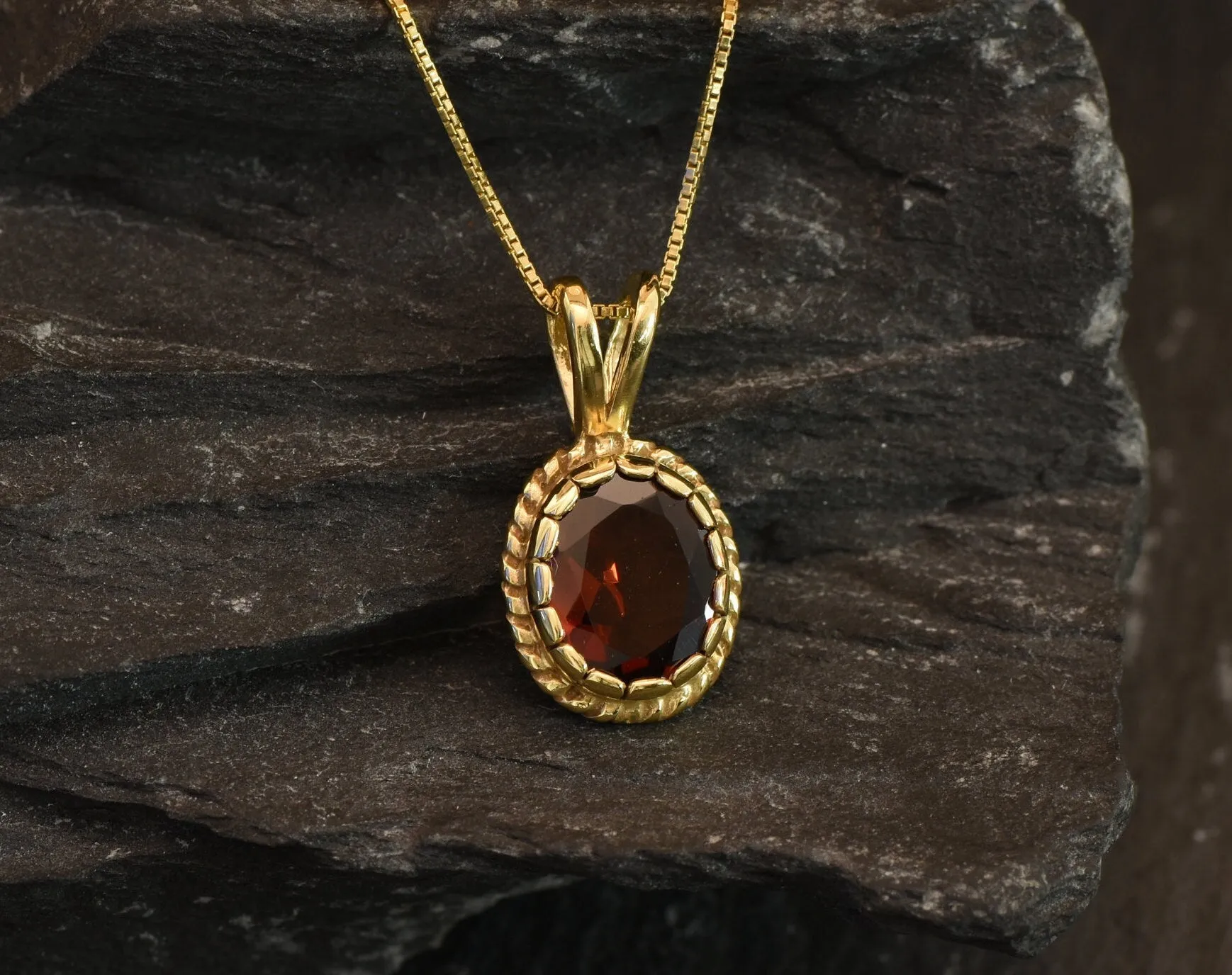 Gold Garnet Pendant - Natural Garnet Necklace, Vintage Garnet Pendant
