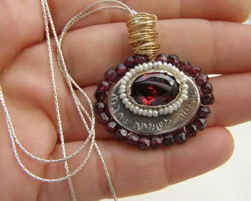 Happiness spiritual Necklace with Garnet