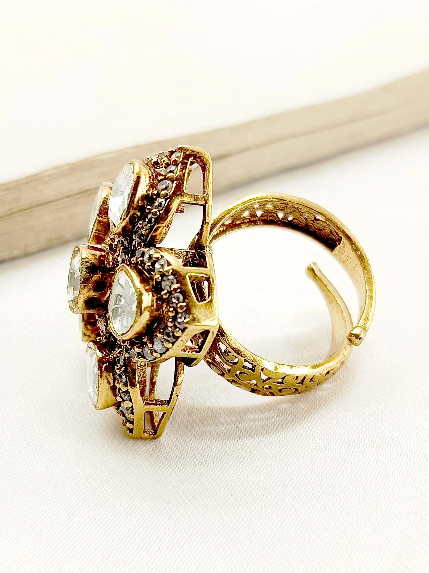 Nadiya White Kundan Finger Ring