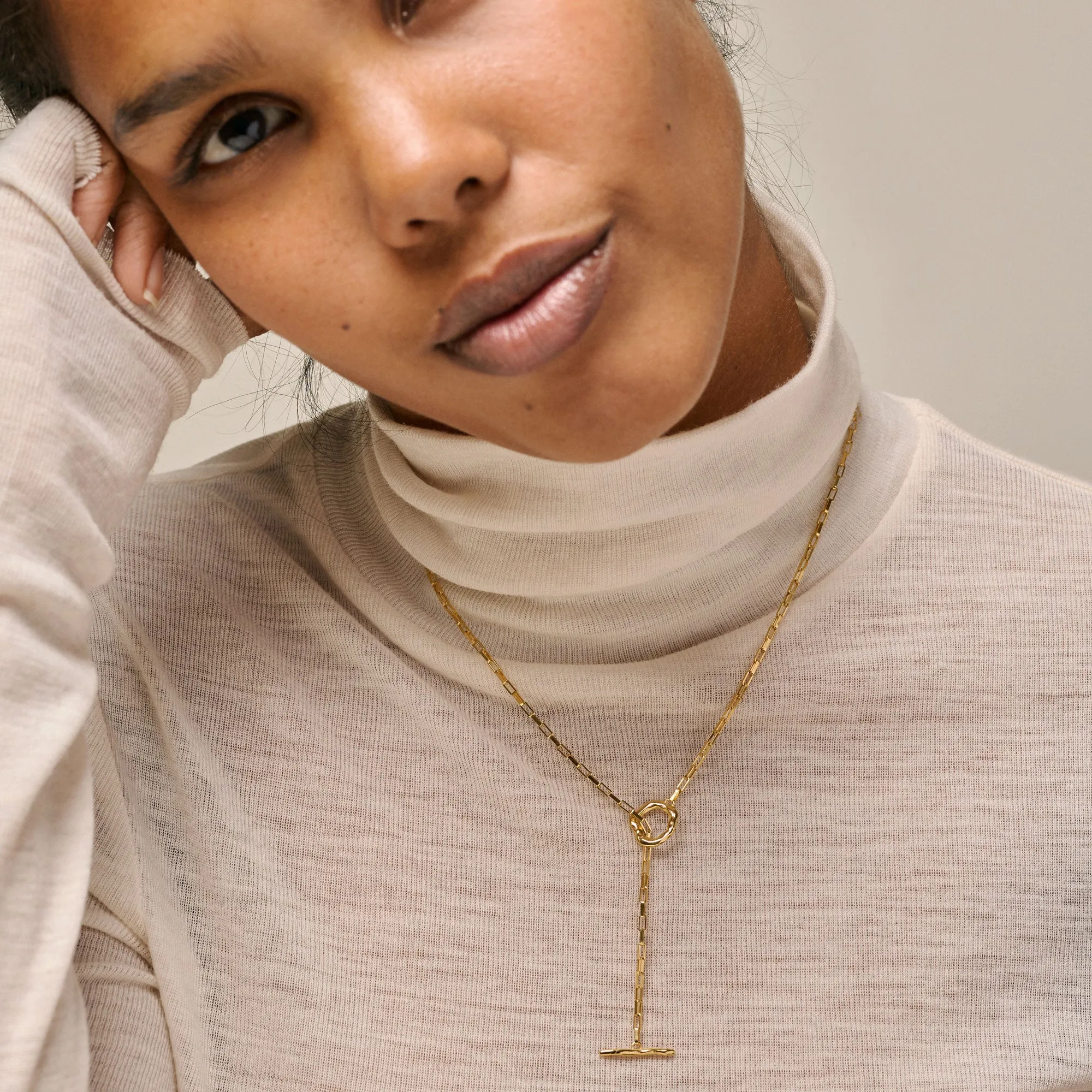 Necklace, Noel