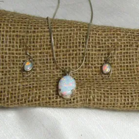 Opal Pendant Necklace & Earrings