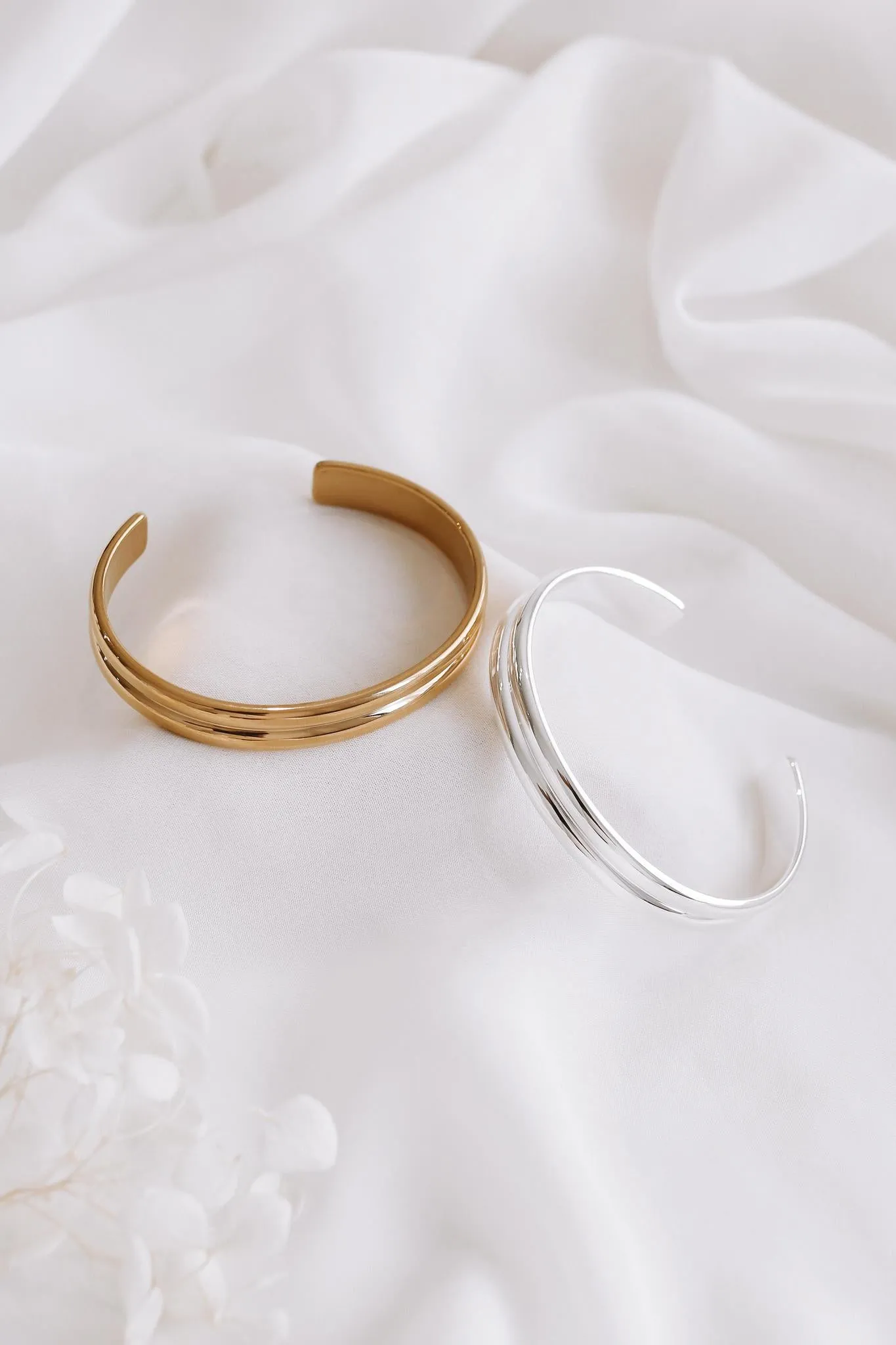 Rhianna - Stainless Steel Bangle