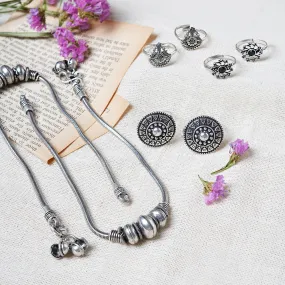 Teejh Aruni Set of Anklet and 3 Toe Rings