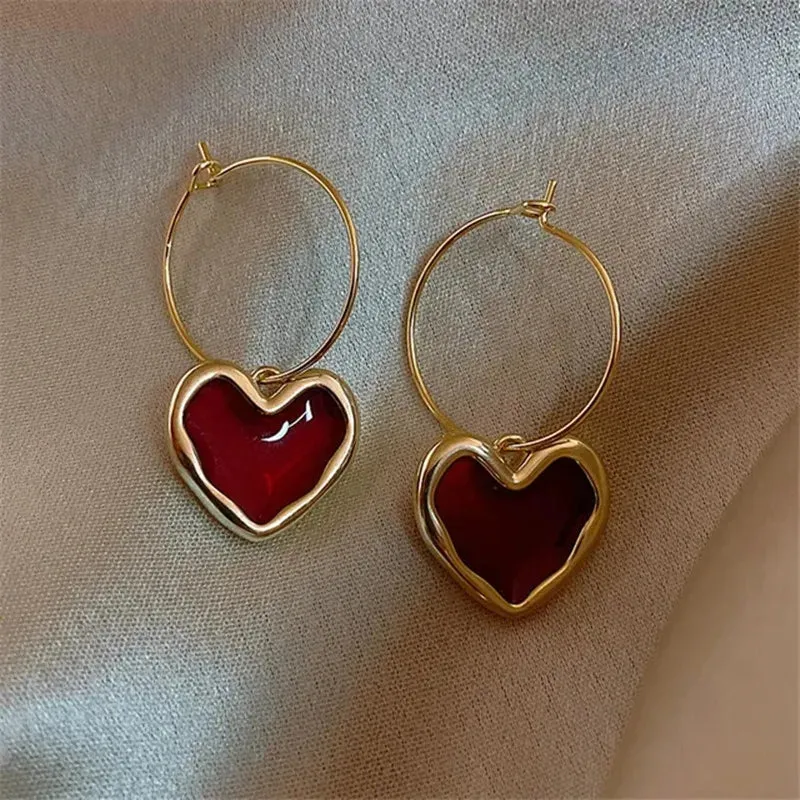 VAIGE Charming Vintage Gold Dangle Heart Earrings with Sweet Enamel and Pearl Accents - Perfect for Any Occasion
