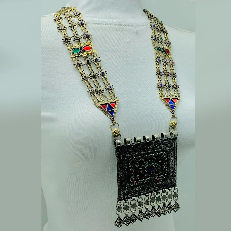Vintage Long Chain Big Pendant Necklace
