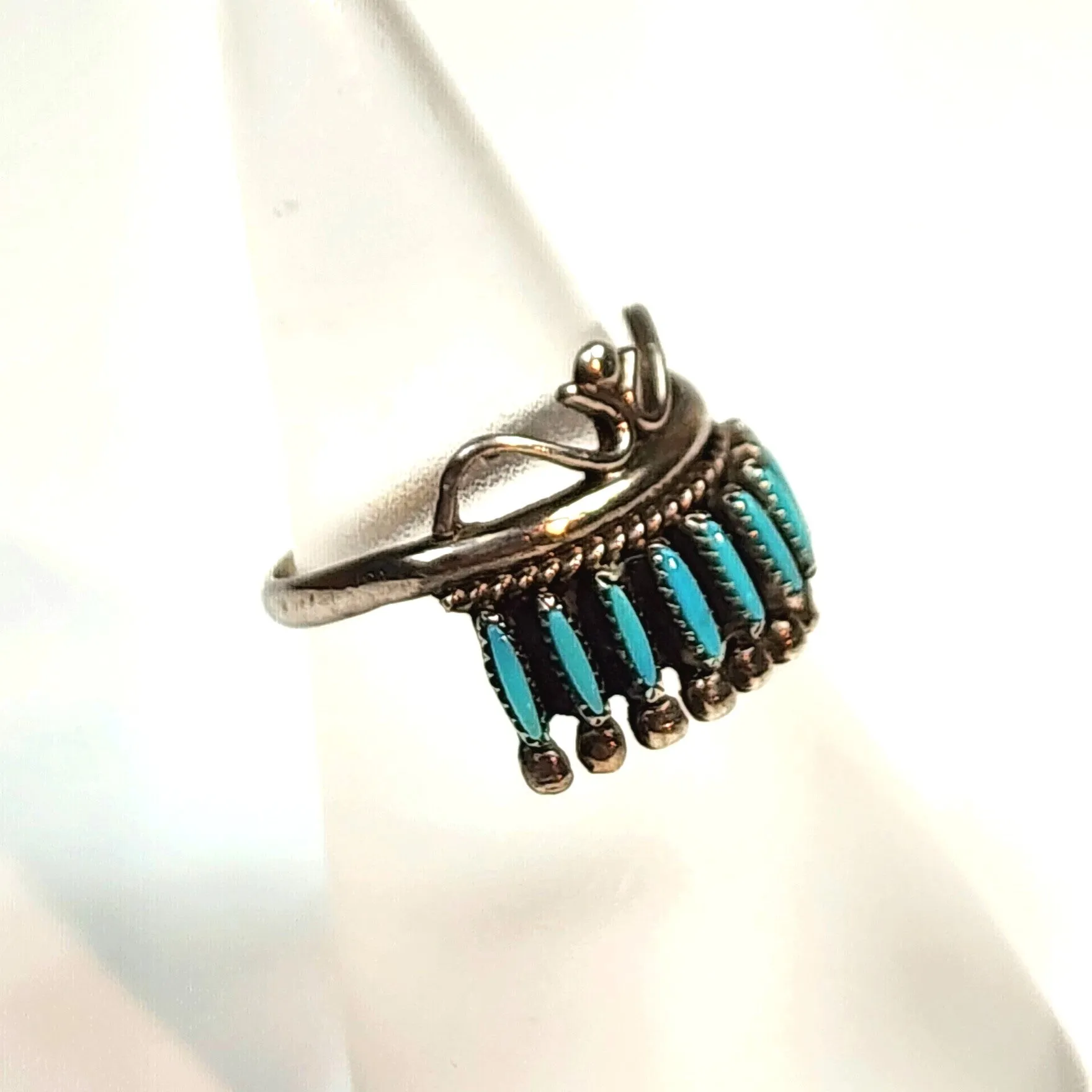 Vintage Zuni Needlepoint Ring - Size 5.5
